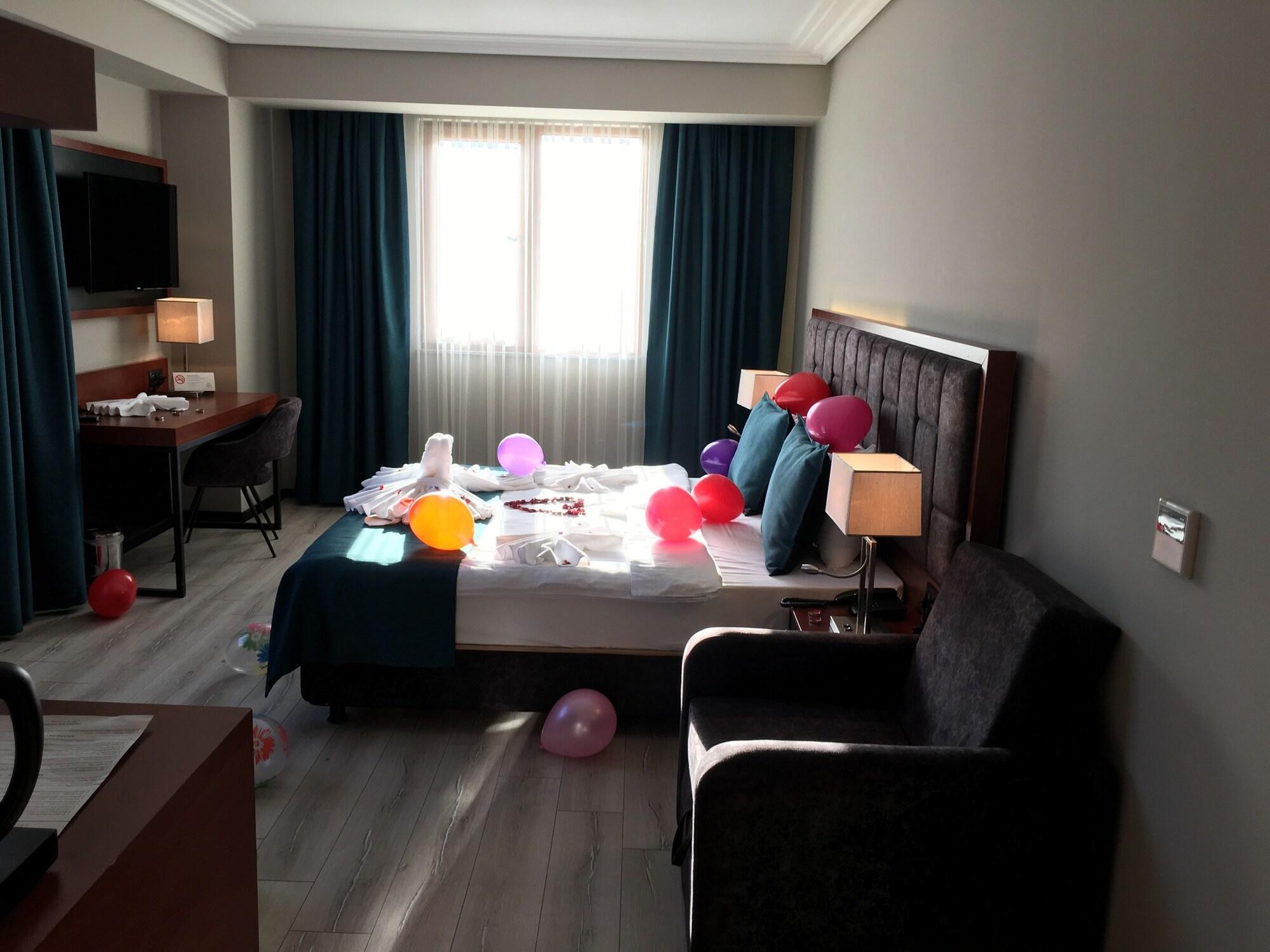 Grand Vaves Hotel Трабзон Экстерьер фото